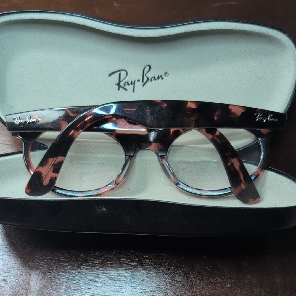 Ray-Ban Tortoiseshell Women's Glasses - Picture 2 of 4